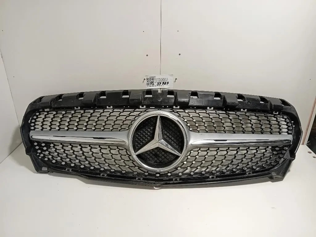 Griglia DI Ventilazione Paraurti ANT A0008880060 Mercedes Classe CLA C117 2016