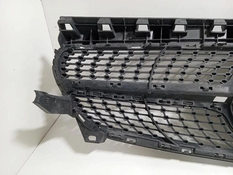 Griglia DI Ventilazione Paraurti ANT A0008880060 Mercedes Classe CLA C117 2016