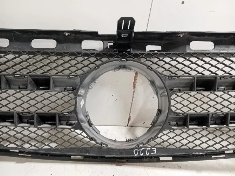 Griglia DI Ventilazione Paraurti ANT A2128850822 Mercedes Classe E W212 2013