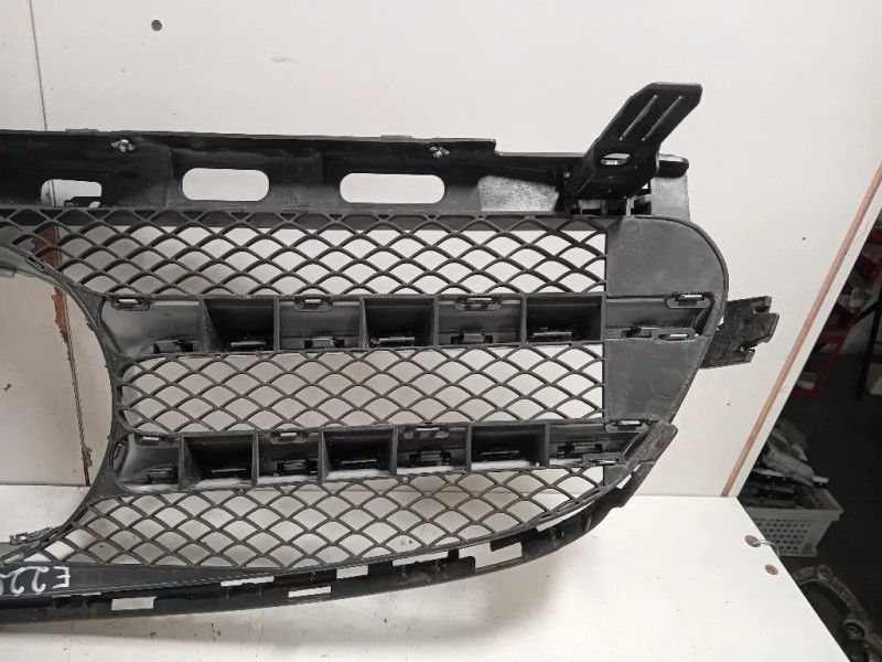 Griglia DI Ventilazione Paraurti ANT A2128850822 Mercedes Classe E W212 2013