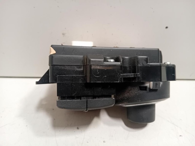 Pulsantiera Multifunzione Centrale 283955X00C Nissan Navara 2010