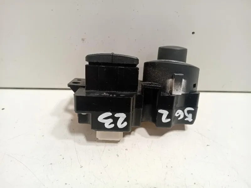 Pulsantiera Multifunzione Centrale 283955X00C Nissan Navara 2010