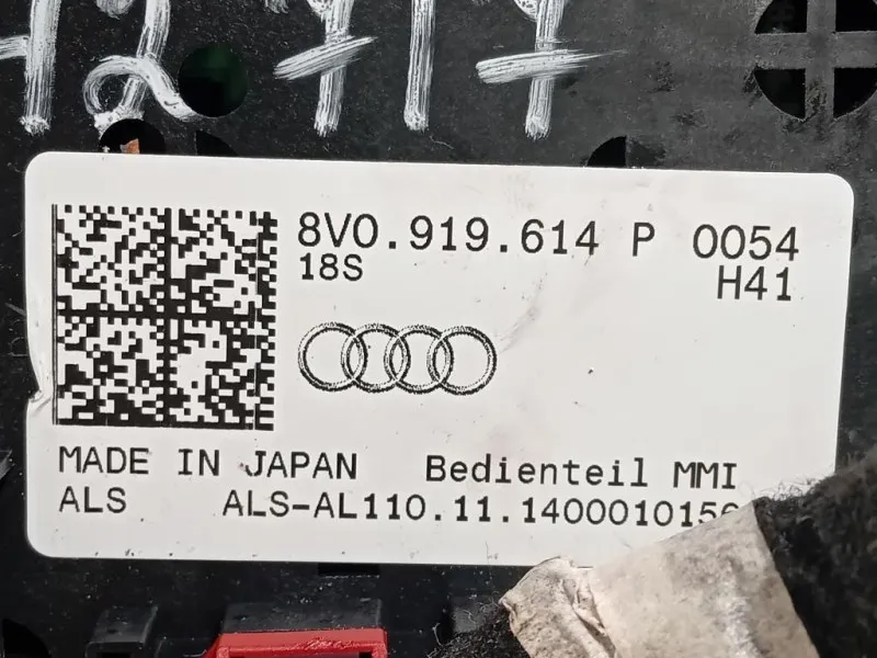 Pulsantiera Unità Autoradio 8V0919614P Audi A3 8VA Sportback 2012