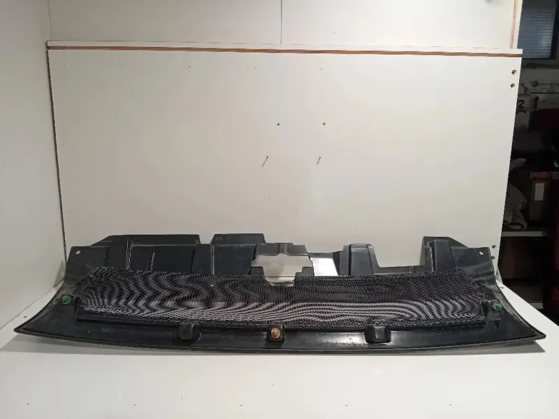 Griglia DI Ventilazione Paraurti ANT GRIGLIA DI VENTILAZIONE PARAURTI ANT Mitsubishi Pajero IV 2007