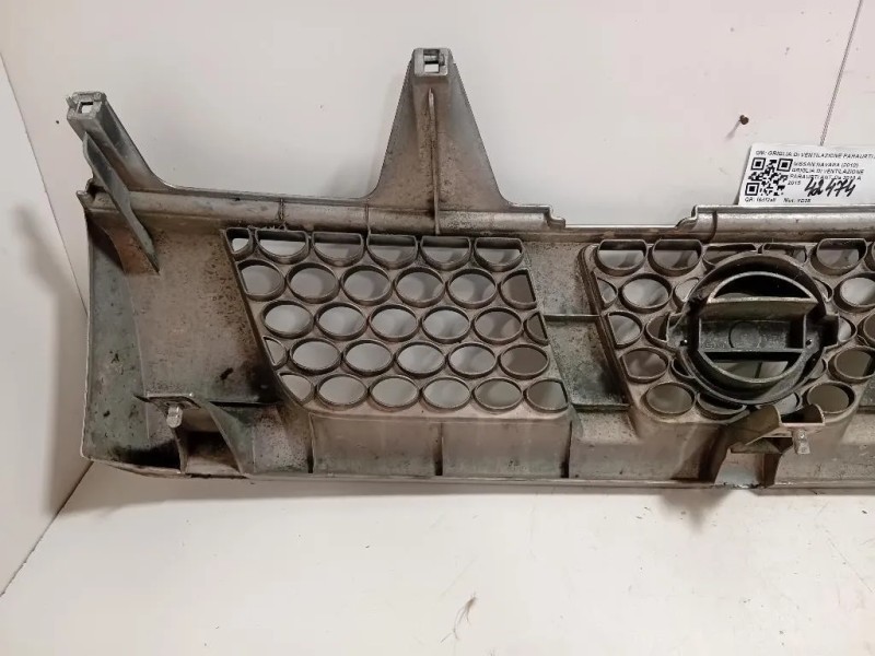 Griglia DI Ventilazione Paraurti ANT GRIGLIA DI VENTILAZIONE PARAURTI ANT Nissan Navara 2010