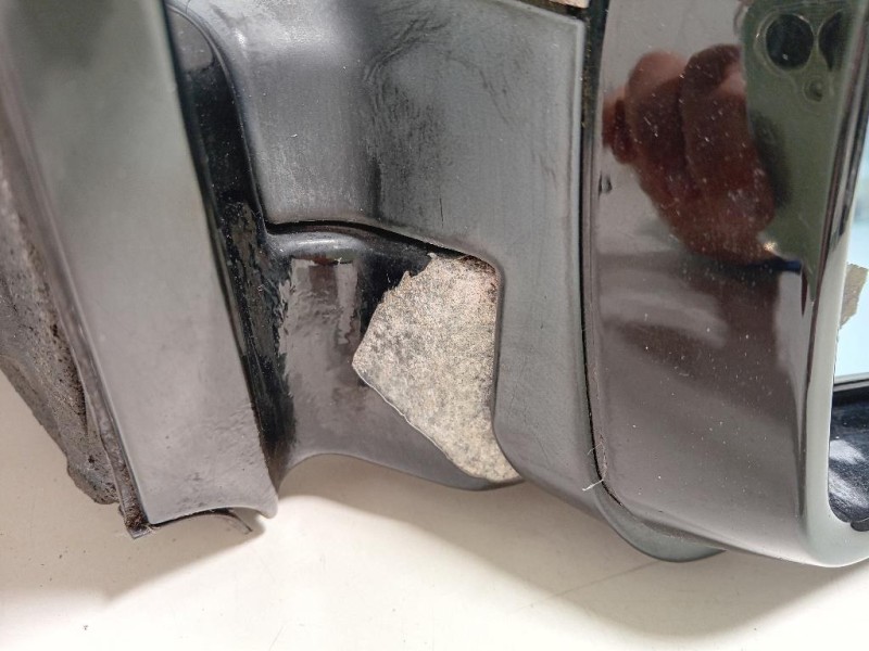 Griglia DI Ventilazione Paraurti ANT  Nissan Patrol 1983-1988