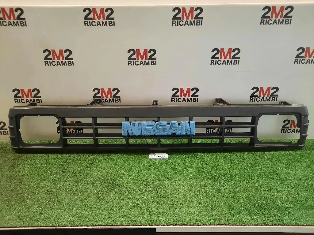 Griglia DI Ventilazione Paraurti ANT 62310G9601 Nissan Patrol GR I 1988