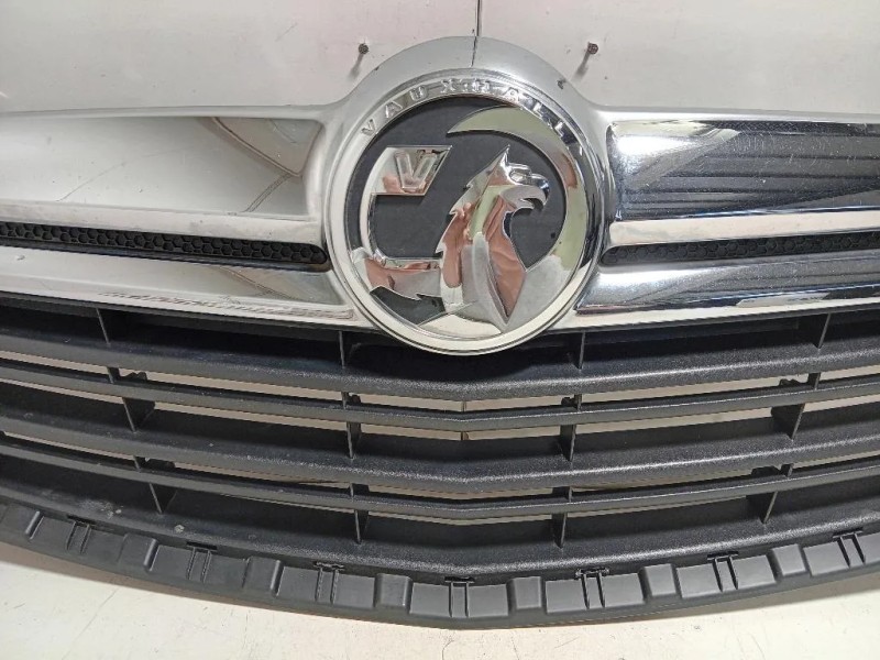 Griglia DI Ventilazione Paraurti ANT 735539600 Opel Combo D TOUR 2012