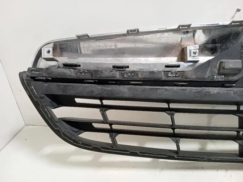 Griglia DI Ventilazione Paraurti ANT 735539600 Opel Combo D TOUR 2012