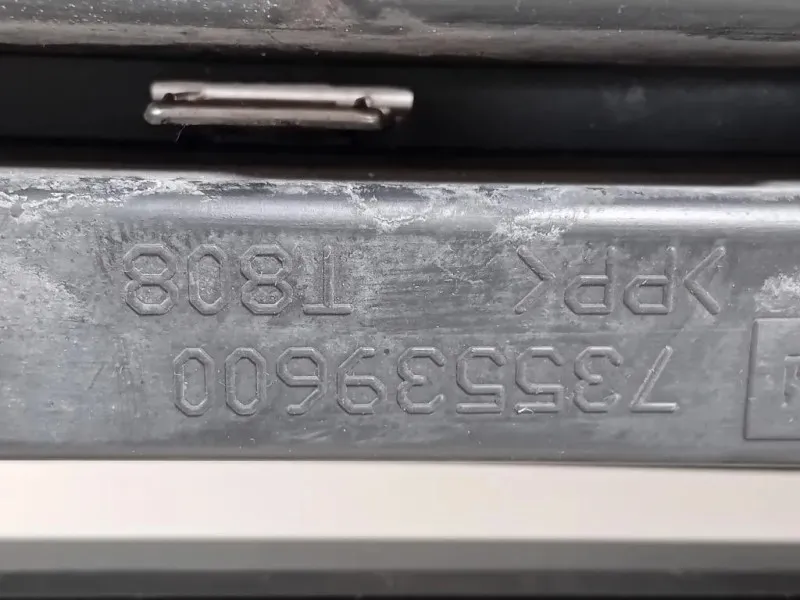 Griglia DI Ventilazione Paraurti ANT 735539600 Opel Combo D TOUR 2012