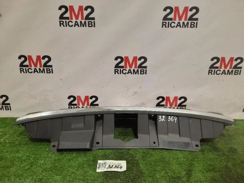 Griglia DI Ventilazione Paraurti ANT 72121-86R0 Suzuki Vitara II 2015