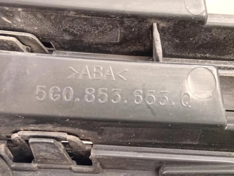 Griglia DI Ventilazione Paraurti ANT 5G0853653C Volkswagen GOLF VII 2013