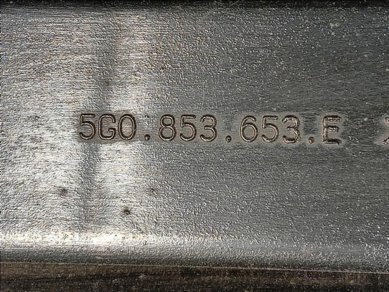 Griglia DI Ventilazione Paraurti ANT 5G0 853 653 E Volkswagen GOLF VII 2013