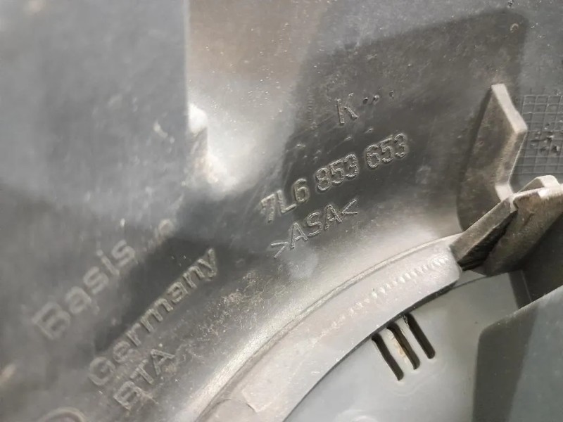 Griglia DI Ventilazione Paraurti ANT CREPATA 7L6853653 Volkswagen Touareg I 2003