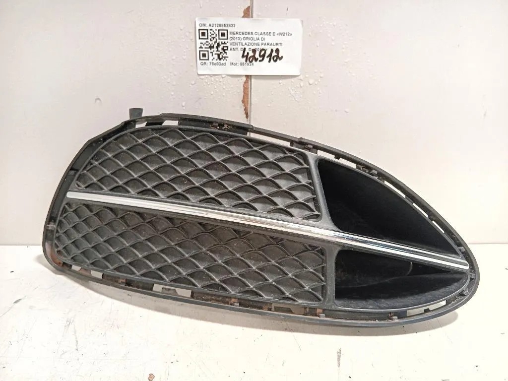 Griglia DI Ventilazione Paraurti ANT DX A2128852822 Mercedes Classe E W212 2013