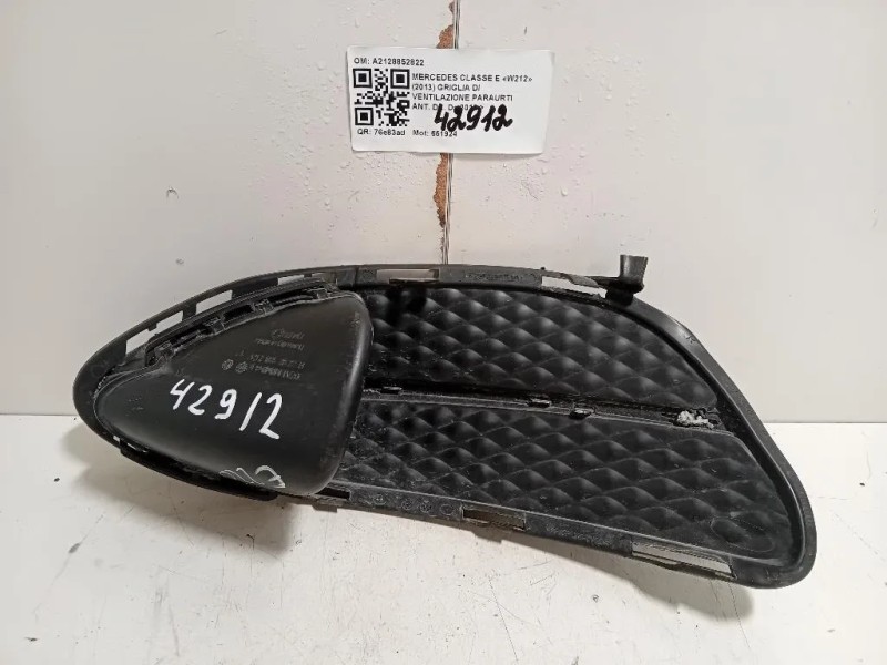 Griglia DI Ventilazione Paraurti ANT DX A2128852822 Mercedes Classe E W212 2013
