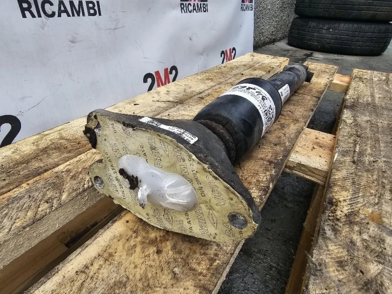 Ammortizzatore POST SX 6862172-01 SX Bmw Serie 1 F20 Berlina 2012