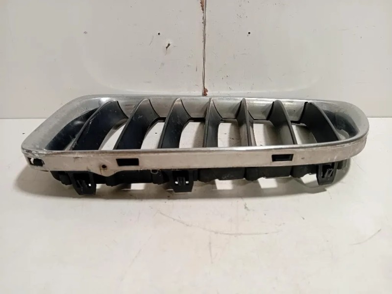 Griglia DI Ventilazione Paraurti ANT SX 51117303755 Bmw X1 E84 2010