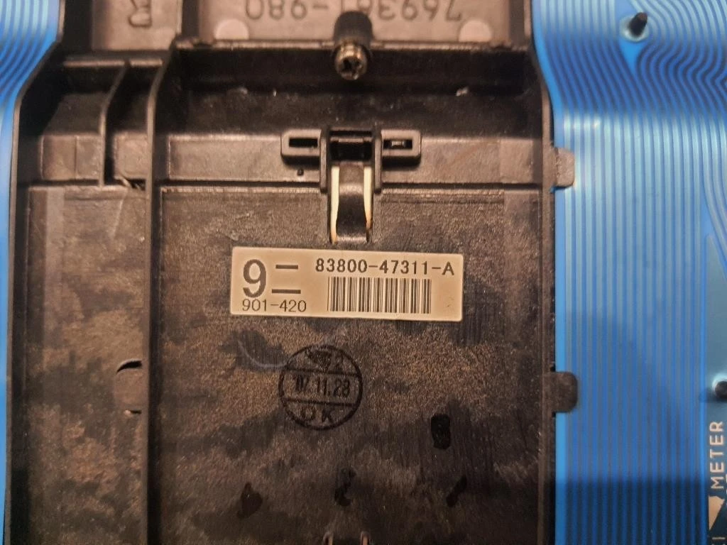 Quadro Strumenti 8380047311A CONTACHILOMETRI Toyota Prius I 2004