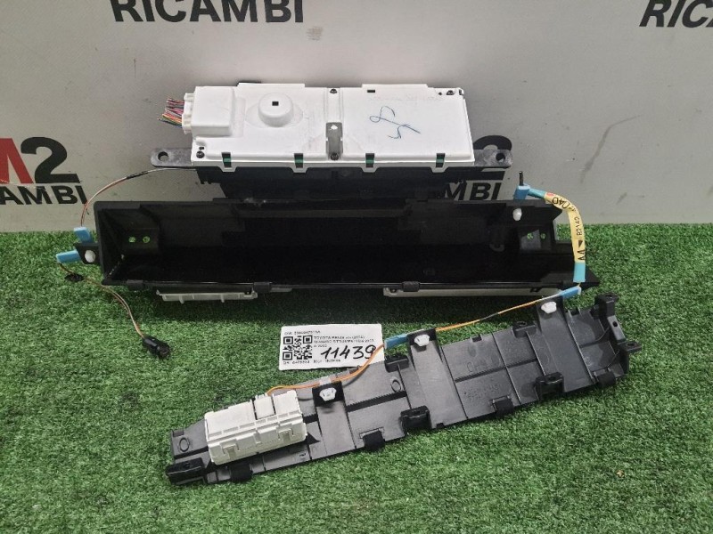 Quadro Strumenti 8380047311A CONTACHILOMETRI Toyota Prius I 2004