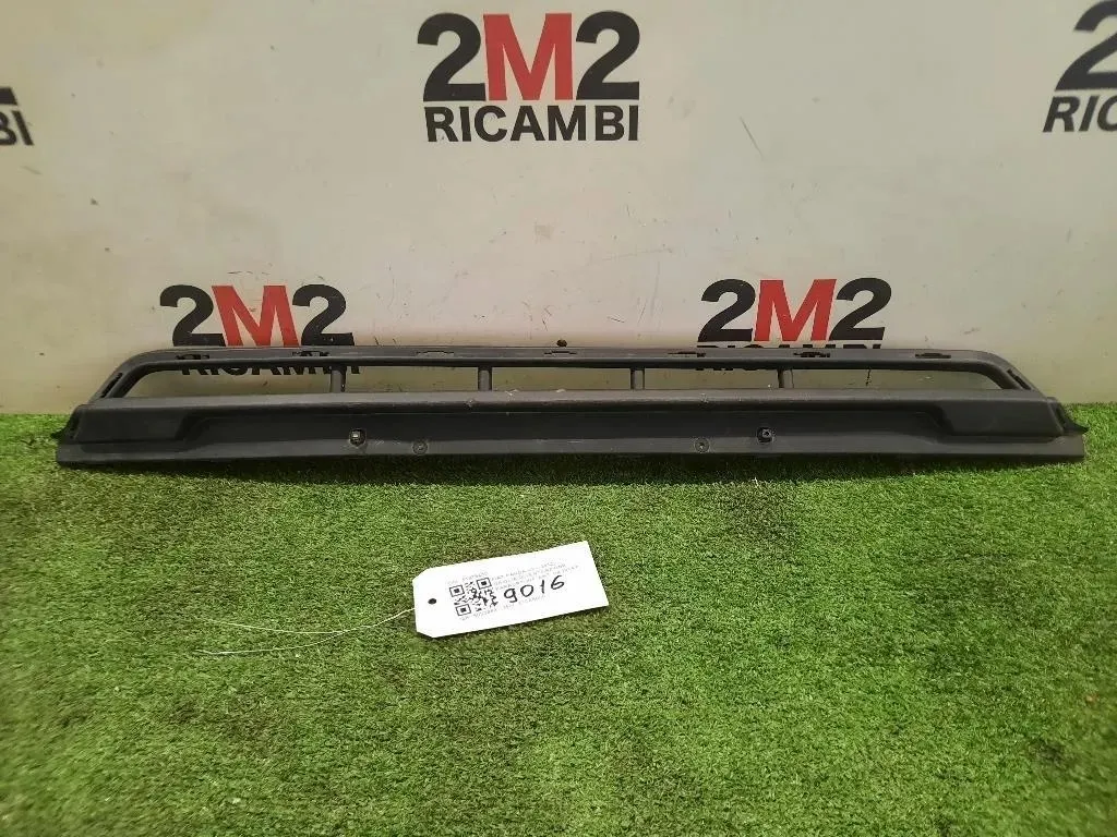 Griglia DI Ventilazione Paraurti INF ANT 51978450 Fiat Panda III 2012