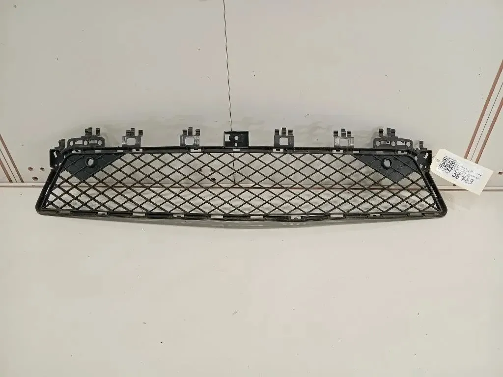 Griglia DI Ventilazione Paraurti INF ANT A2048850853 Mercedes Classe C W204 2011