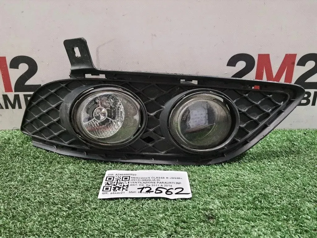 Griglia DI Ventilazione Paraurti INF ANT DX A2468850522 ANT DX Mercedes Classe B W246 2012