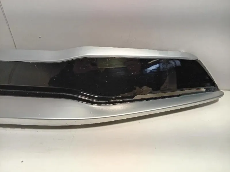 Griglia DI Ventilazione Paraurti SUP ANT 86351H8410 Kia Stonic 2017