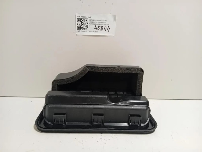 Griglia Parafango POST DX A1668301042 Mercedes Classe ML W166 2012