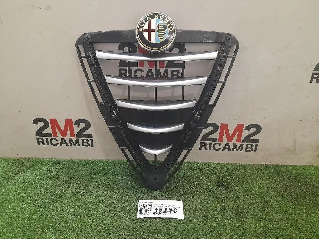 Griglia Radiatore CALANDRA GRIGLIA MASCHERINA ANTERIORE 155102772 Alfa Romeo Giulietta 2010