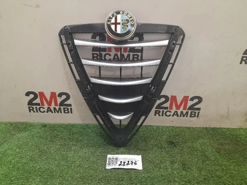 Griglia Radiatore CALANDRA GRIGLIA MASCHERINA ANTERIORE 155102772 Alfa Romeo Giulietta 2010