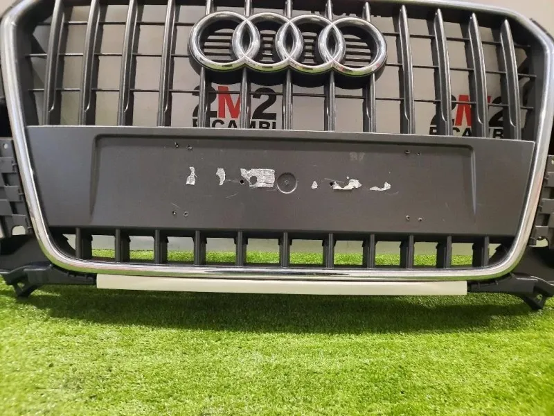 Griglia Radiatore 8U0853651HVMZ Audi Q3 8UB 2012