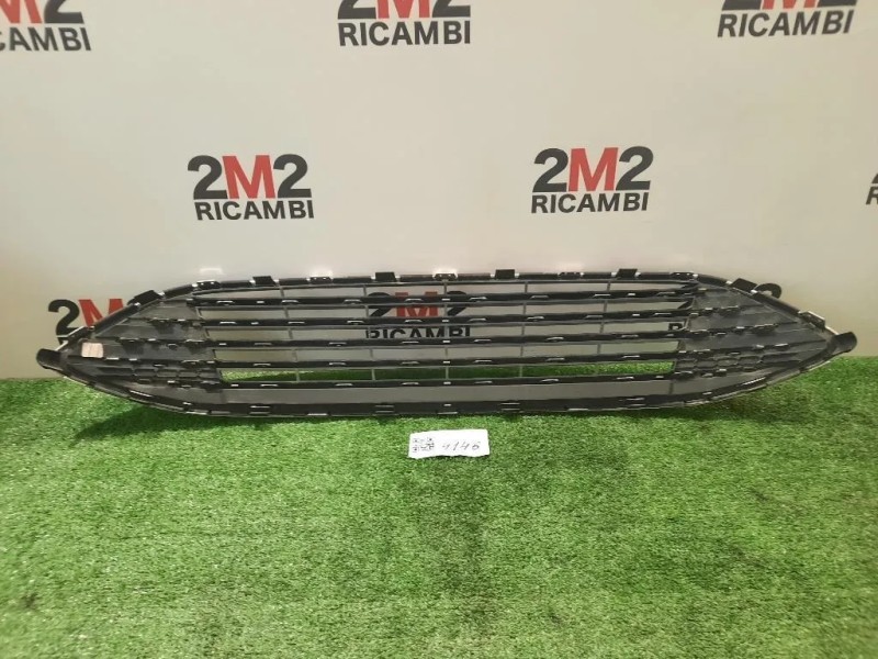 Griglia Radiatore F1CB-8138-B 2014889 CENTRALE PARAURTI Ford C-max III 2015