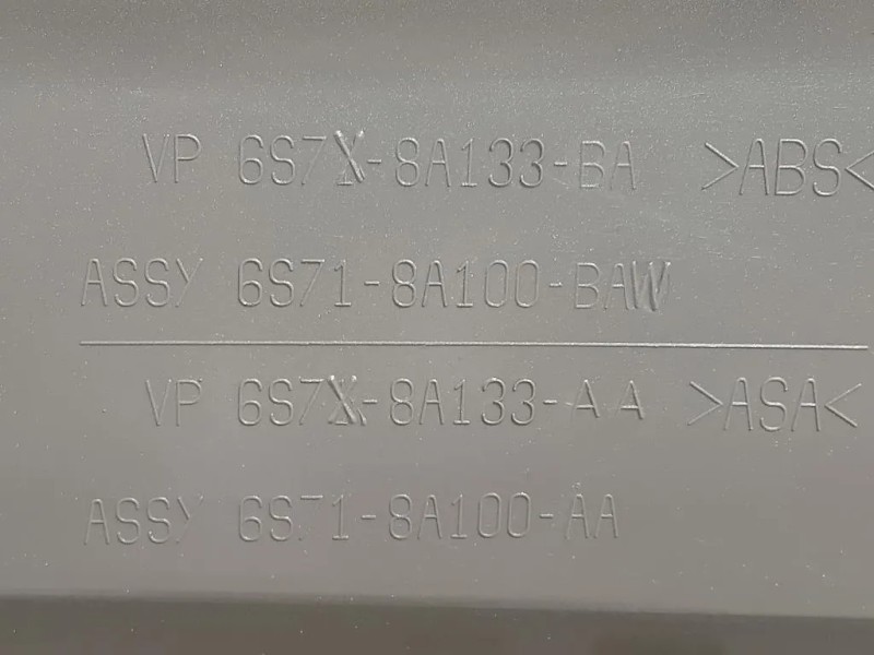 Griglia Radiatore 6S71 8A100 BAW Ford Mondeo III 2001