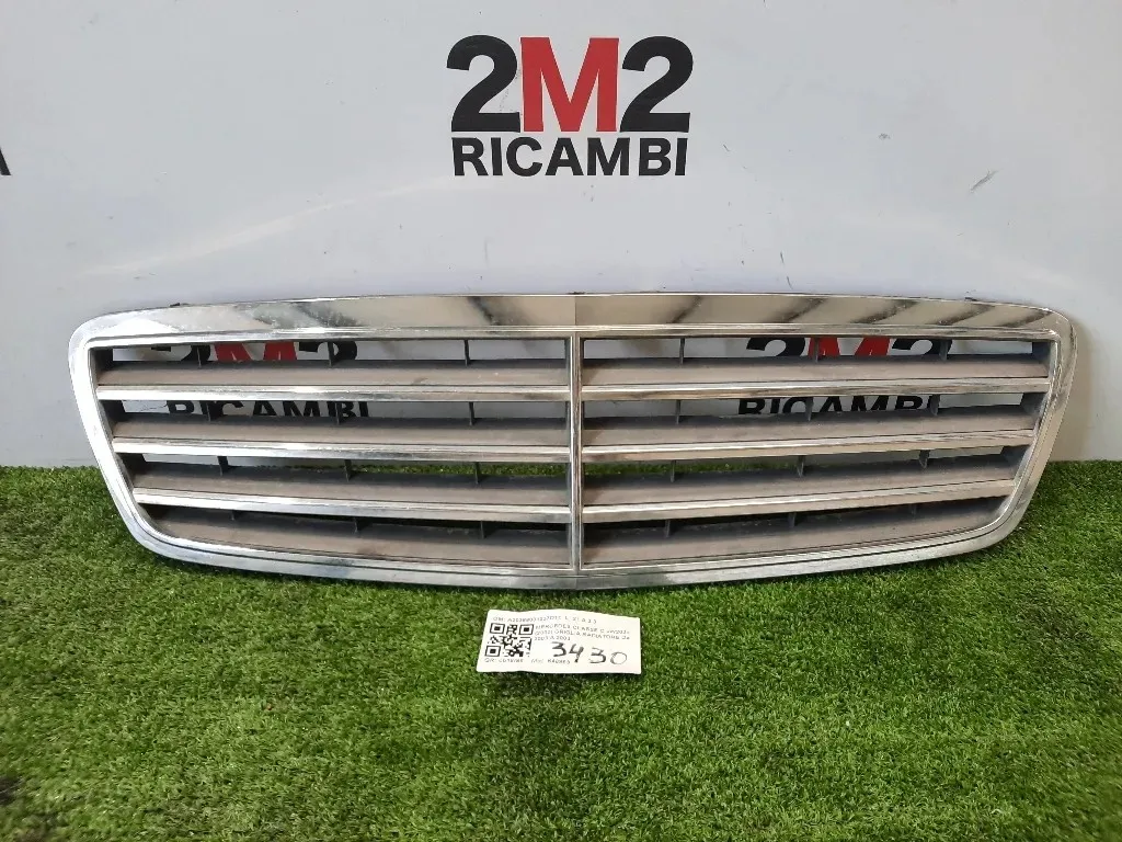 Griglia Radiatore A20388001237D11 Mercedes Classe C W203 2000