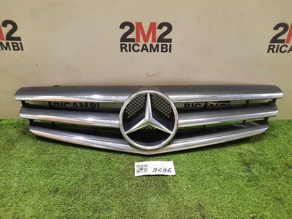 Griglia Radiatore A2038801583 Mercedes Classe CLC Cl203 2008
