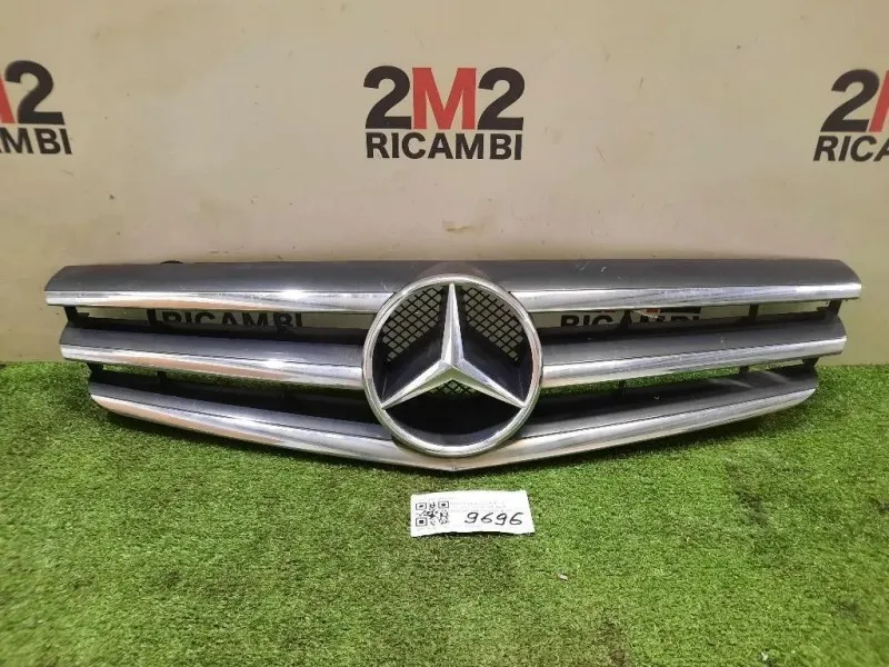 Griglia Radiatore A2038801583 Mercedes Classe CLC Cl203 2008