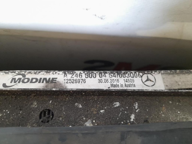 Radiatore Acqua A2465001303 Mercedes Classe A W176 2015