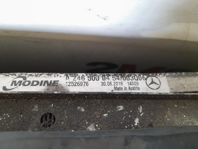 Radiatore Acqua A2465001303 Mercedes Classe A W176 2015