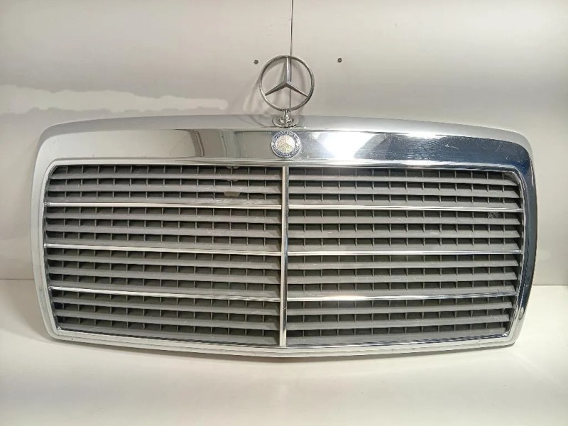 Griglia Radiatore A1248880223 Mercedes Classe E W124 1985