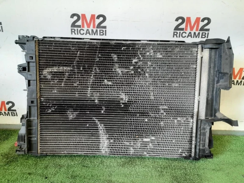 Radiatore Acqua A2465001303 Mercedes Classe A W176 2015