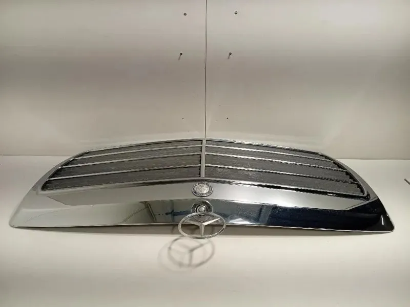 Griglia Radiatore A1248880223 Mercedes Classe E W124 1985