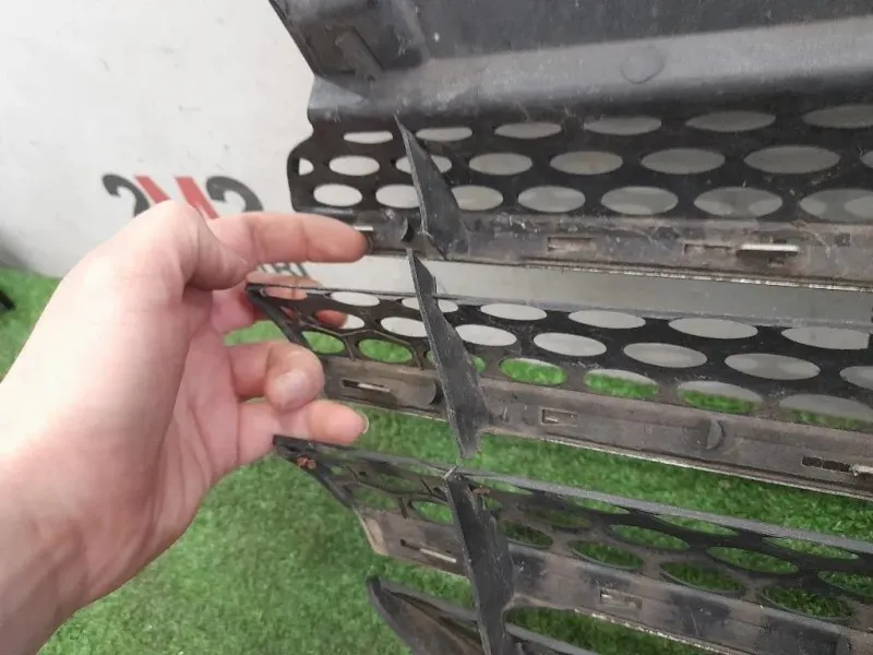 Griglia Radiatore A6398800285 Mercedes VITO W639 2004