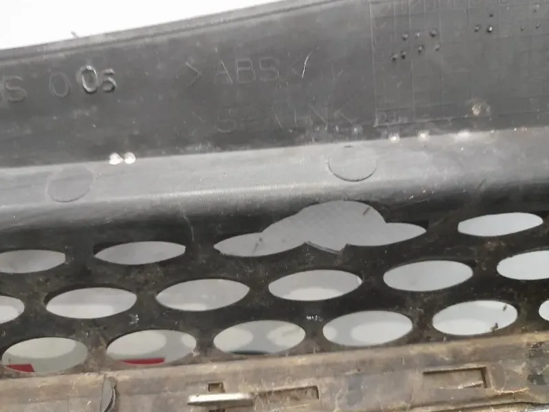 Griglia Radiatore A6398800285 Mercedes VITO W639 2004