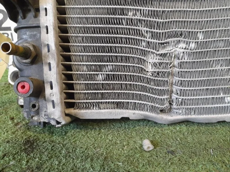 Radiatore Acqua A2515000703 A2515000103 Mercedes Classe R W251 2006