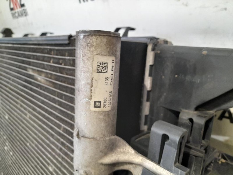 Radiatore Acqua 13267655 Opel Astra J 2010