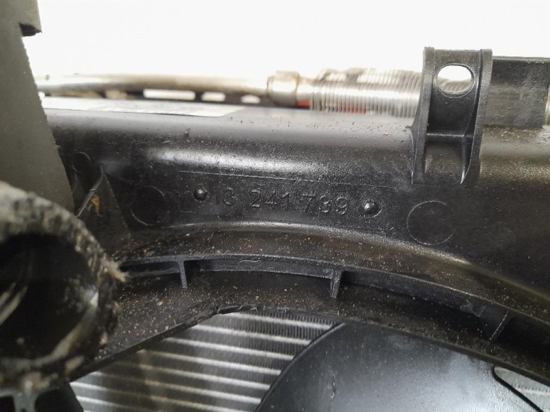 Radiatore Acqua 13241725 Opel Insignia A 2009