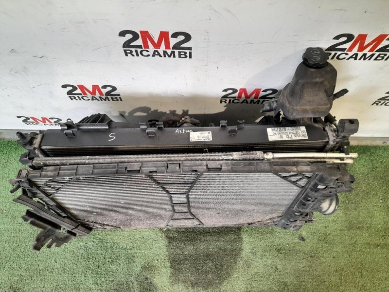 Radiatore Acqua 13241725 Opel Insignia A 2009