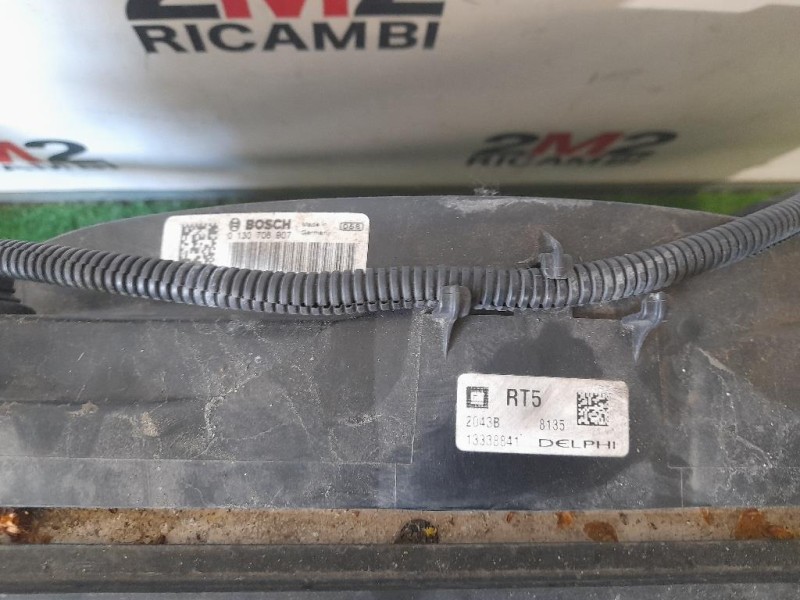 Radiatore Acqua 13338841 13377763 Opel Insignia A 2009