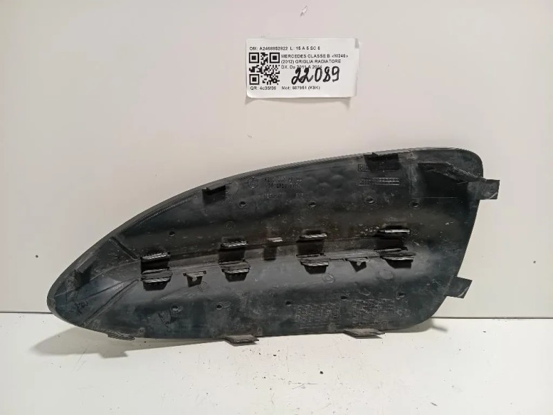 Griglia Radiatore DX A2468852822 Mercedes Classe B W246 2012